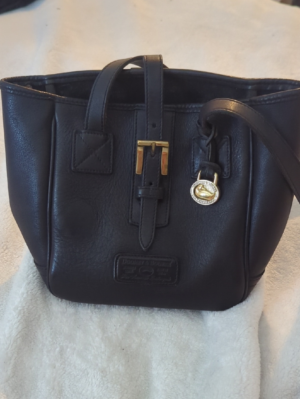 Vintage 90's Dooney & Bourke Black Leather Shoulder Bag